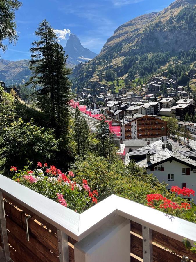 Haus Oasis Apartment Zermatt Bagian luar foto