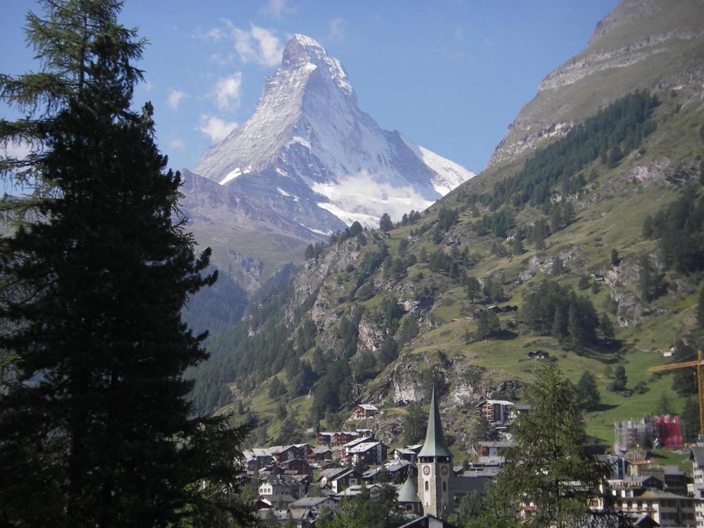 Haus Oasis Apartment Zermatt Ruang foto